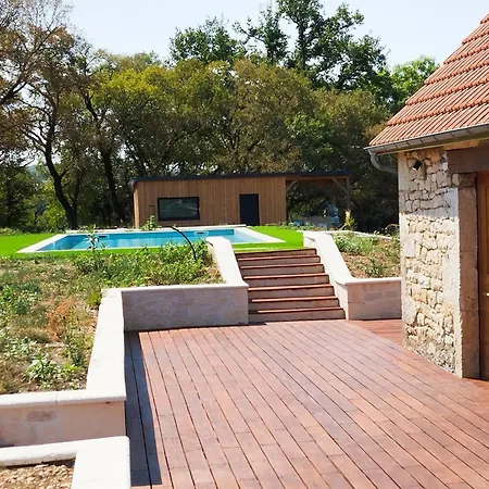 Grange Avec Piscine, Animaux Ok - 6 Pers. - Fr-1-828-22