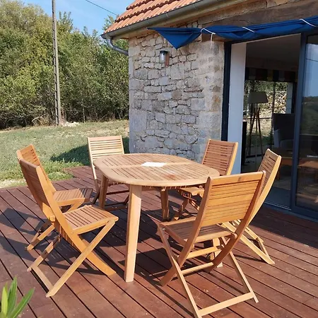 Casa de Férias Grange Avec Piscine, Animaux Ok - 6 Pers. - Fr-1-828-22